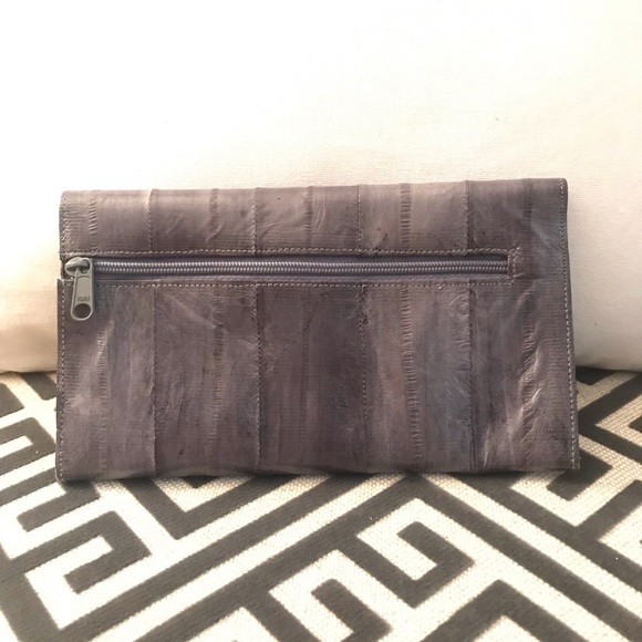 COPY - Genuine Eel Fold Over Wallet in Gray - Picture 3 of 4